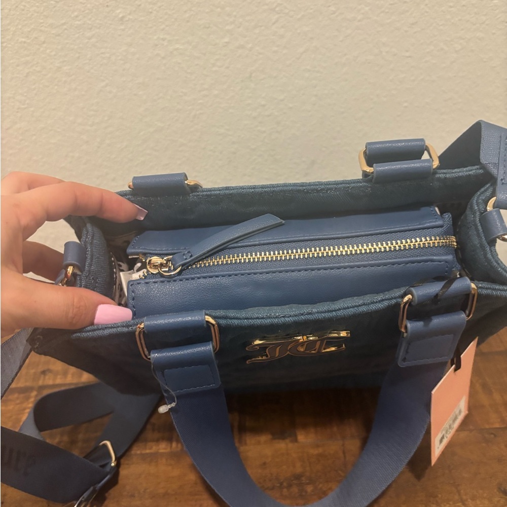 Juicy Couture Blue Quilted Logo Tote with Gold Hardware - Picture 6 of 10